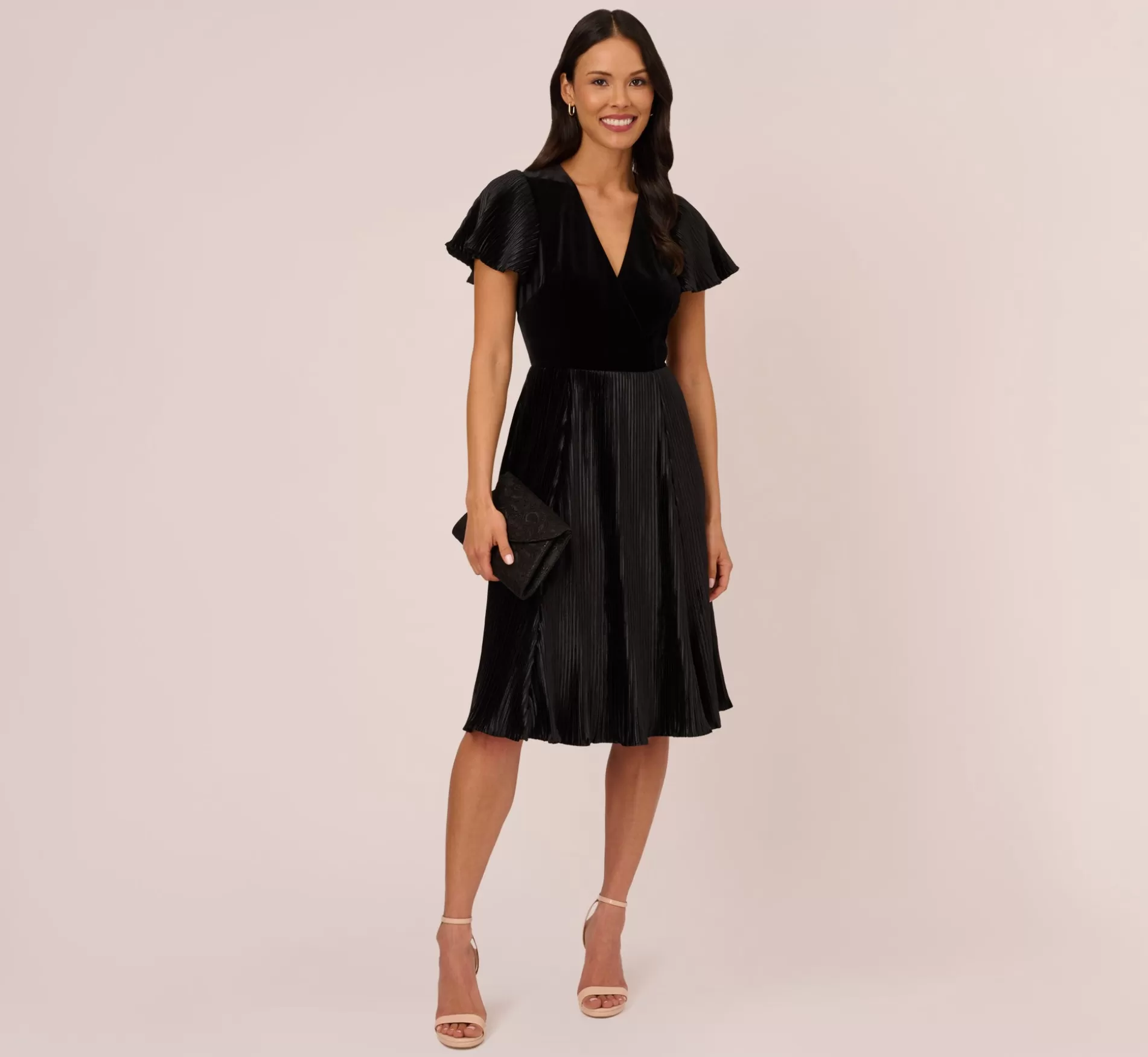 Best Short Sleeve Velvet Pleated Midi Dress In Black Cocktail | Day Dresses